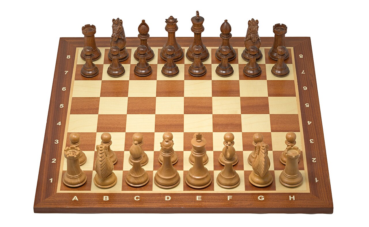 Chess game Staunton No. 6.jpg